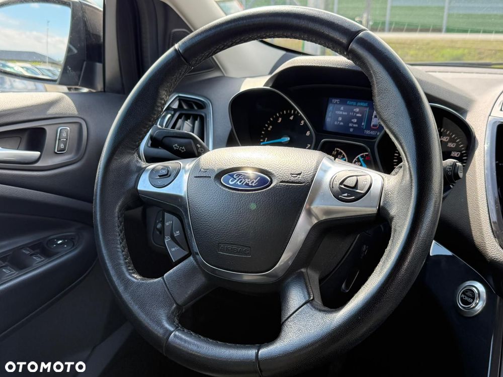 Ford Kuga 1.6 EcoBoost 2x4 Trend - 28