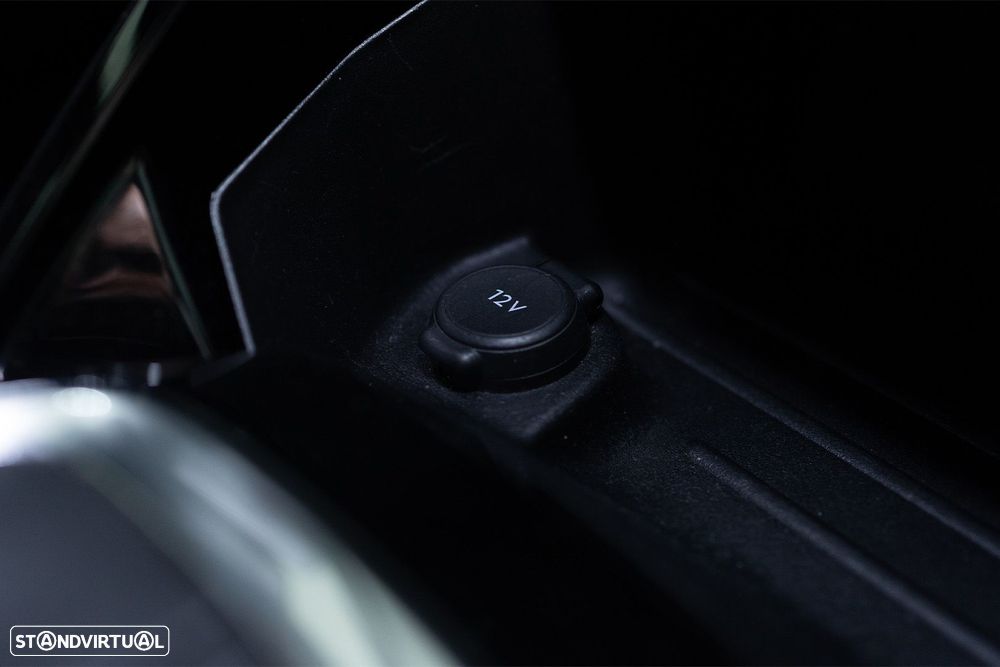 Peugeot 2008 1.2 PureTech Allure Pack - 40