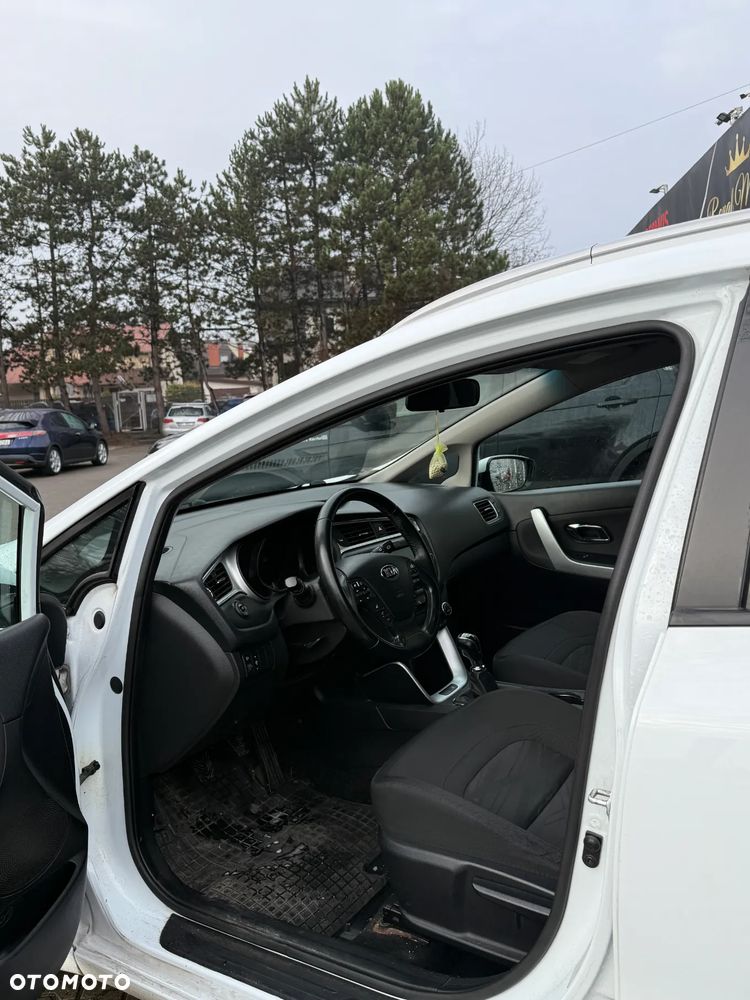 Kia Ceed 1.6 CRDi M - 5