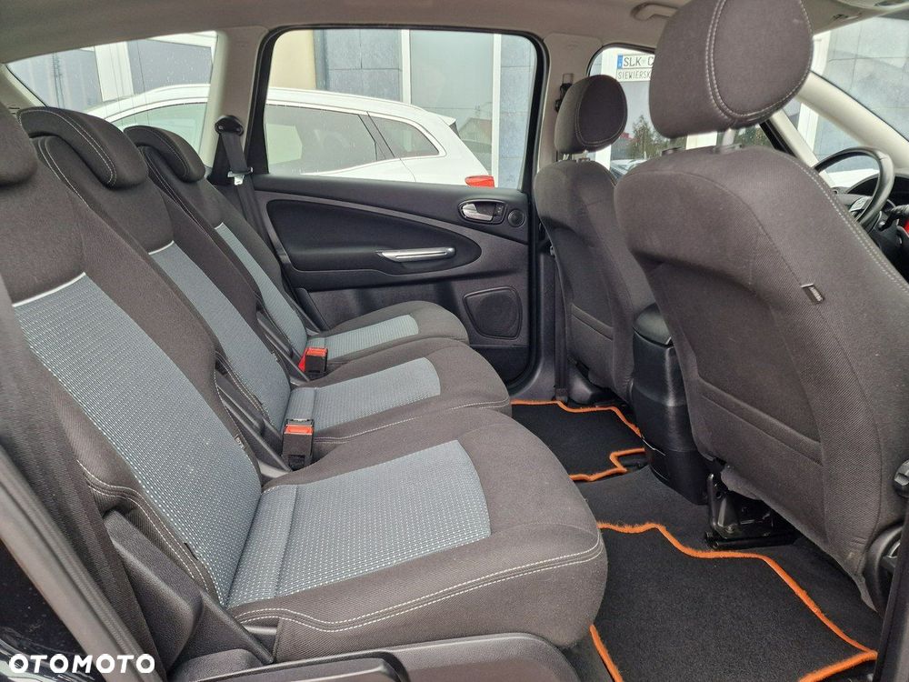 Ford S-Max 2.0 TDCi DPF Business Edition - 22