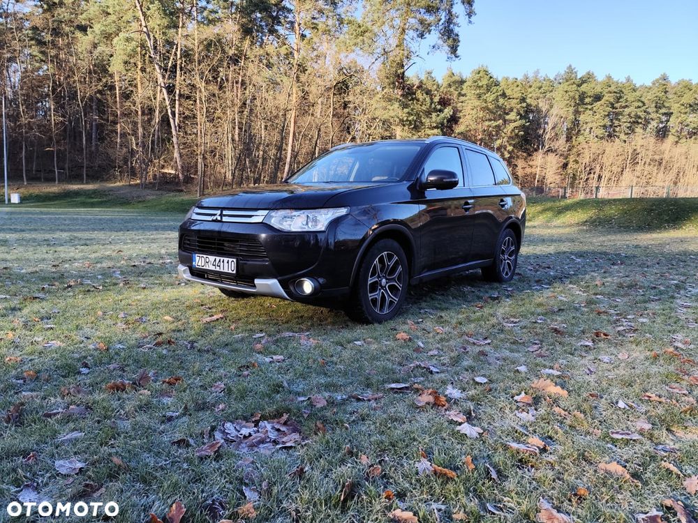 Mitsubishi Outlander 2.2 DID Instyle Navi 4WD - 9