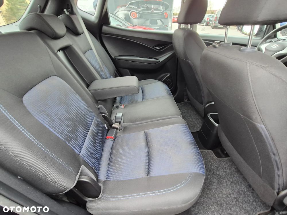 Hyundai ix20 1.6 CRDi blue Passion - 29