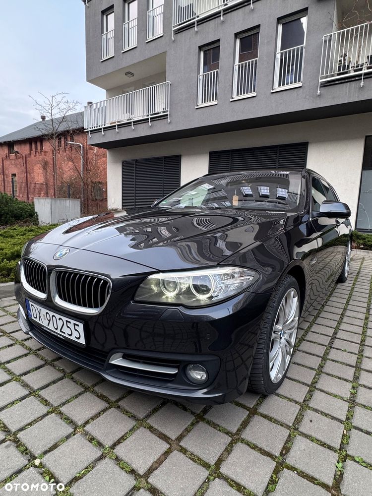 BMW Seria 5 520d Luxury Line - 1