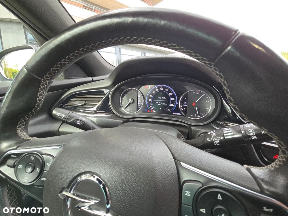 Opel Insignia 2.0 CDTI Business Elegance S&S - 26