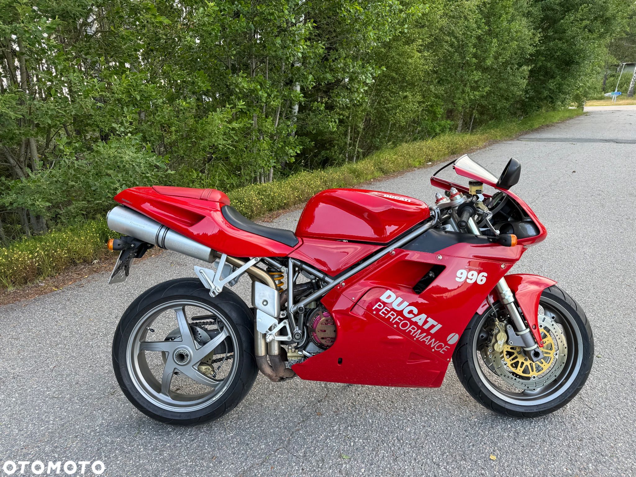 Ducati 996 - 1