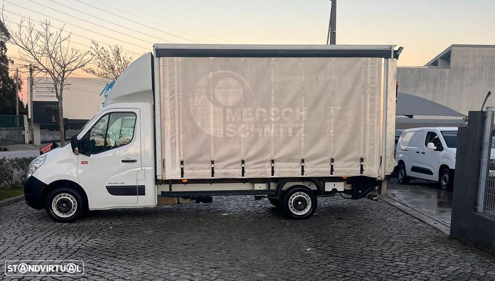 Renault Master Cortinas e Plataforma - 2