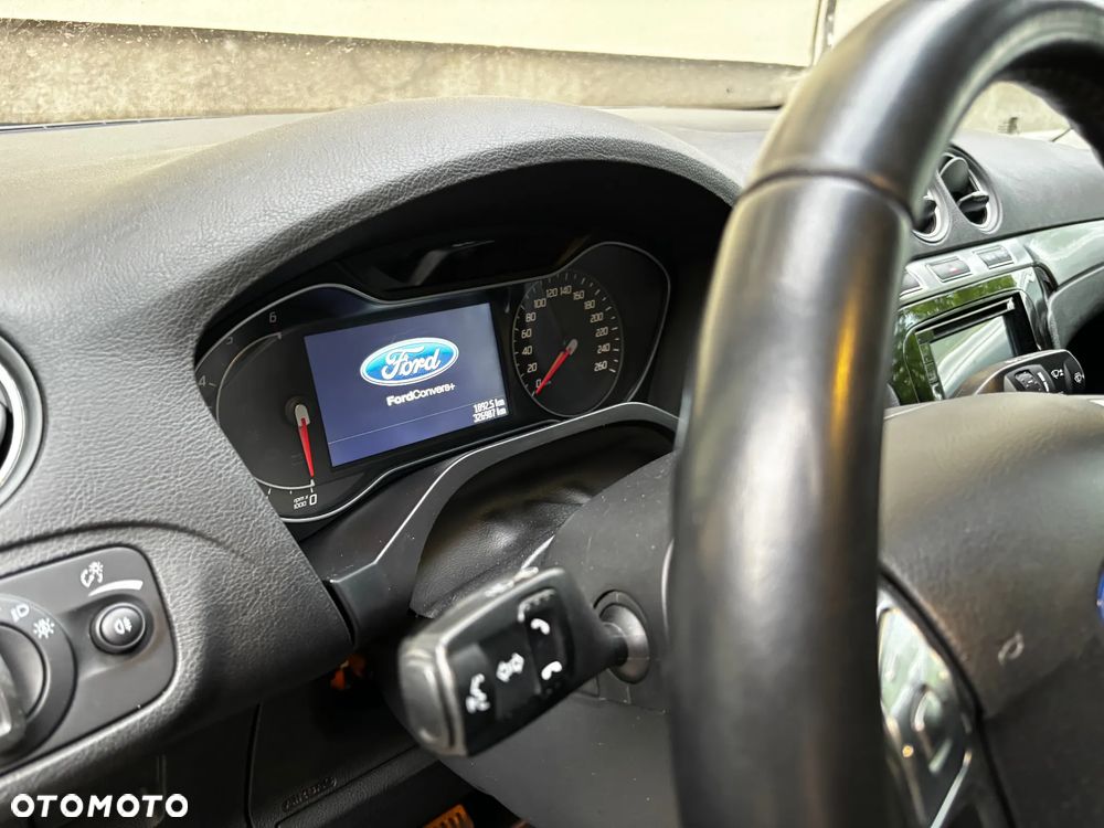 Ford S-Max 2.0 TDCi DPF Titanium - 13