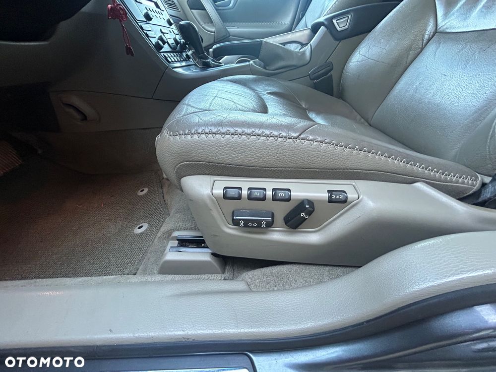 Volvo XC 70 D5 AWD Summum - 22