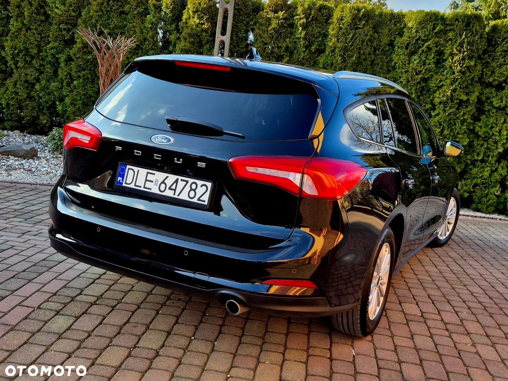 Ford Focus 1.5 EcoBlue STart-Stopp-System TITANIUM - 11