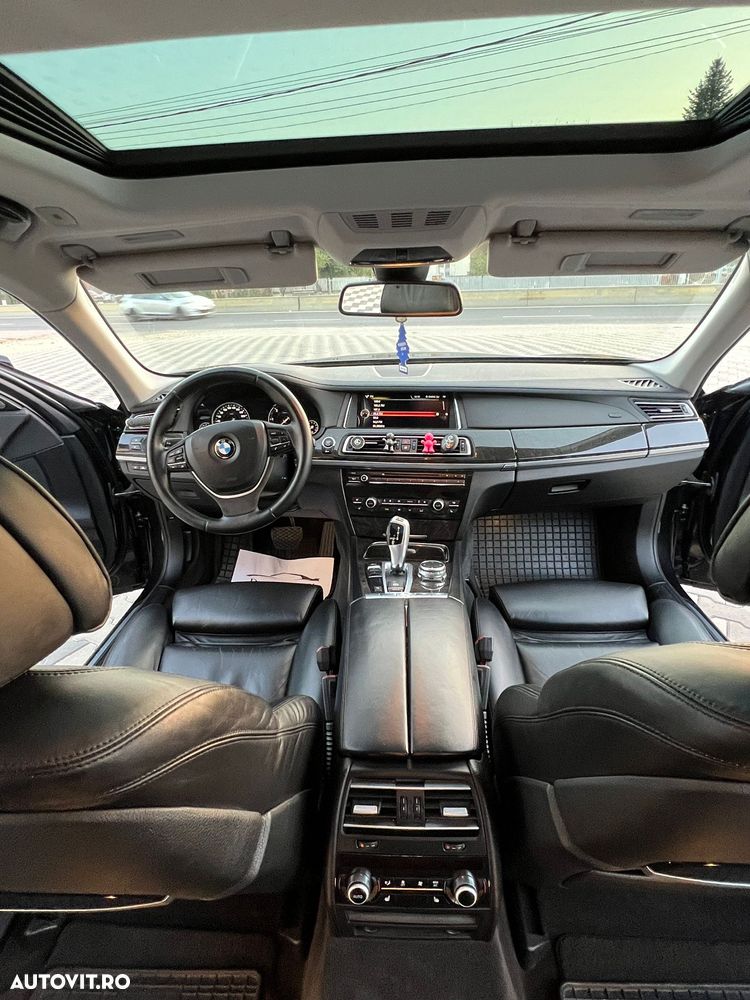 BMW Seria 7 730Ld - 17