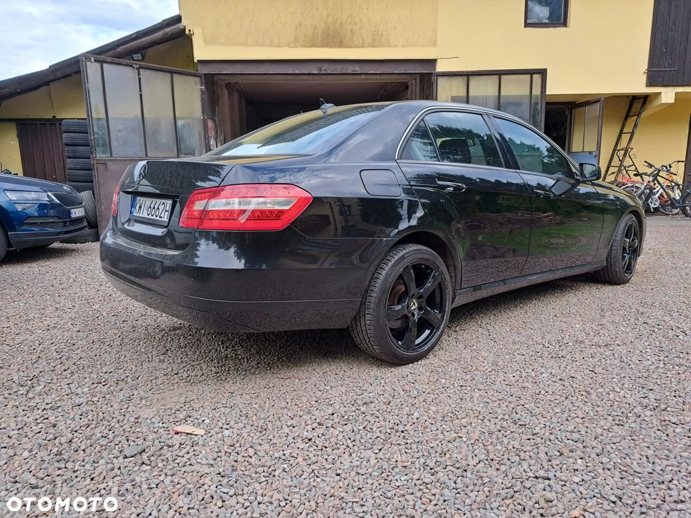 Mercedes-Benz Klasa E 200 CDI - 6