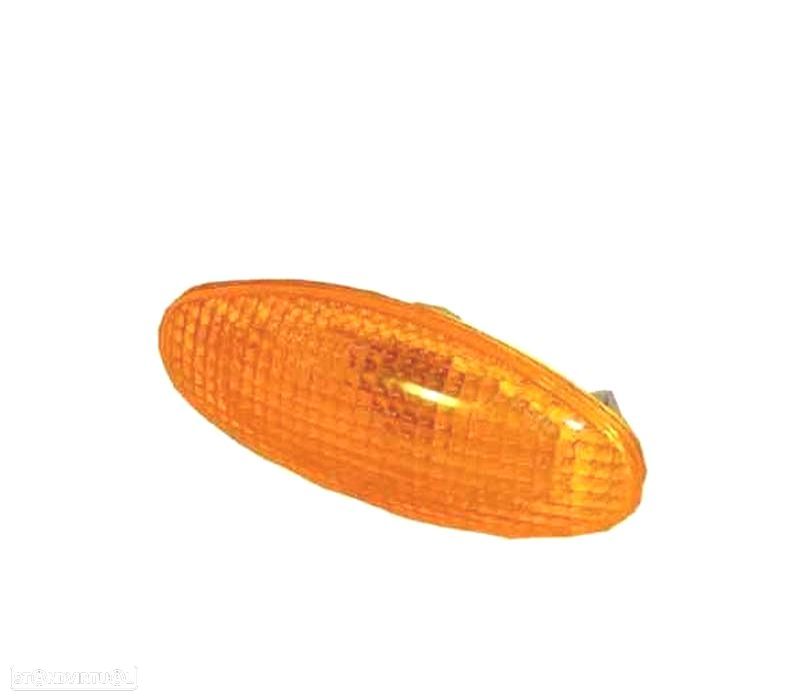 PISCAS LATERAIS NISSAN ALMERA 00-06 MICRA 98-02 - 1