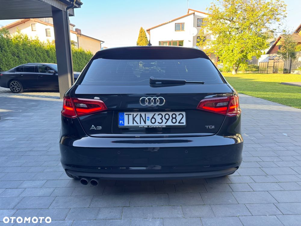 Audi A3 Sportback 2.0 TDI - 14