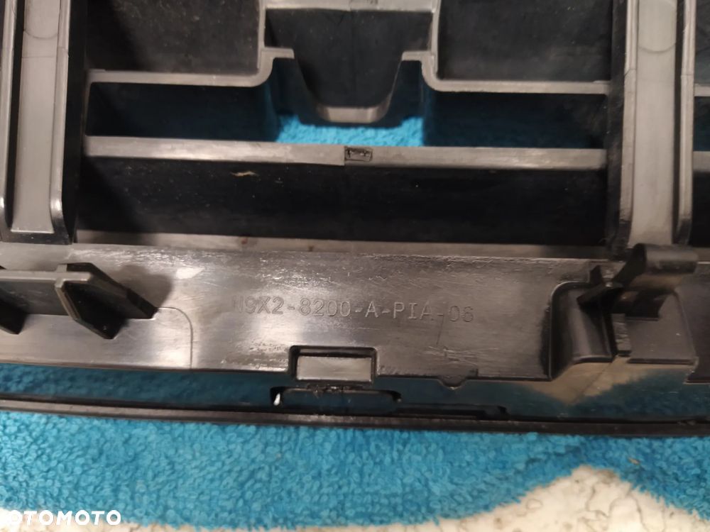 RANGE ROVER SPORT III L461 22- GRILL ATRAPA CHŁODNICY ZNACZEK ORYGINAŁ - 5
