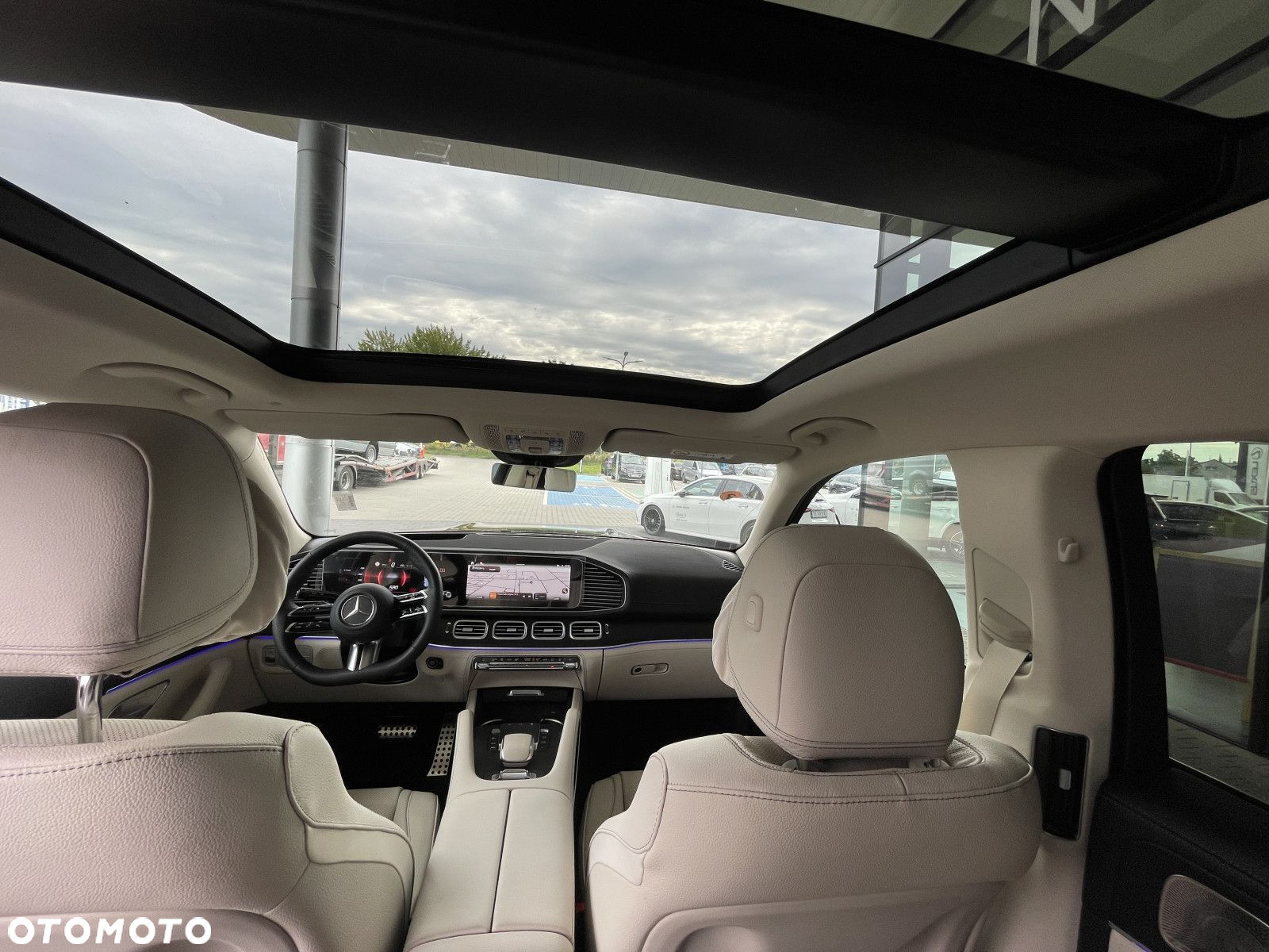 Mercedes-Benz GLS - 19