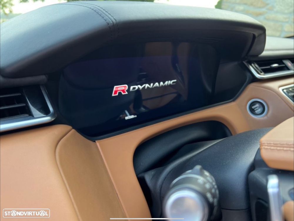 Land Rover Range Rover Velar 2.0 D R-Dynamic - 6