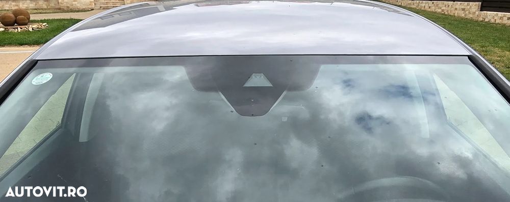 Volkswagen Golf 2.0 TDI SCR DSG Active - 38