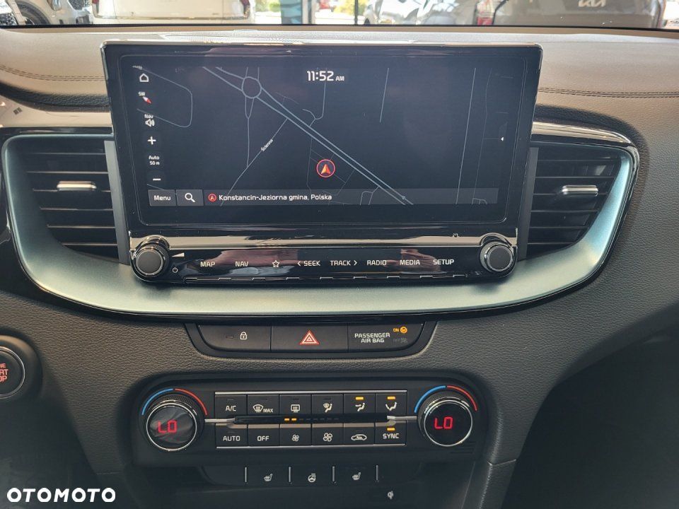 Kia XCeed - 12
