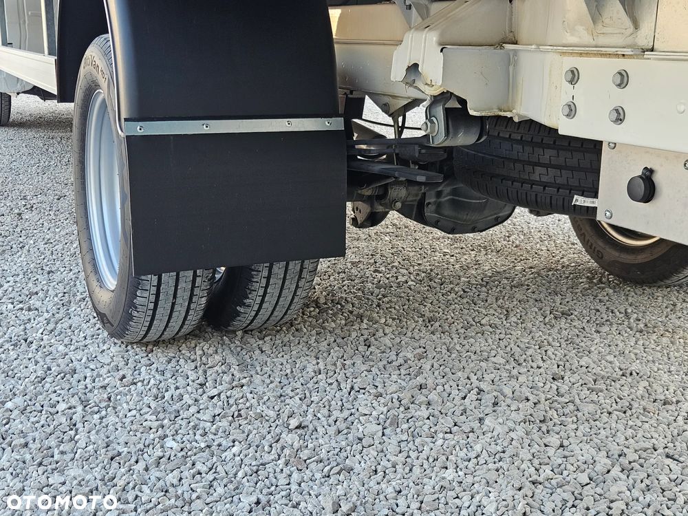 Volkswagen CRAFTER na BLIŹNIAKU 5.4m paczka NOWY LEDY Od ręki - 9