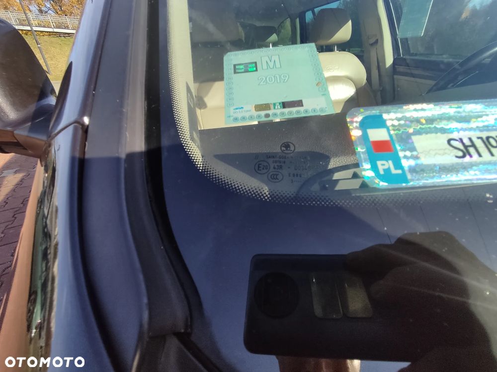 Skoda Superb 2.0 TDI 4x4 L&K DSG - 15