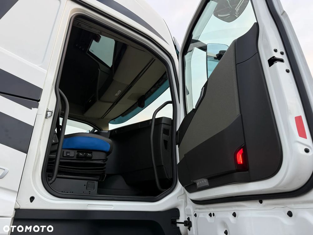 Volvo FH500 /EURO6/FULL LED/NAVI/KLIMA.POSTOJOWA/SPROWADZONY - 24
