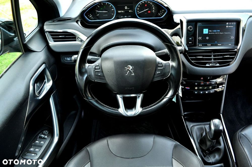 Peugeot 2008 PureTech 82 Allure - 24