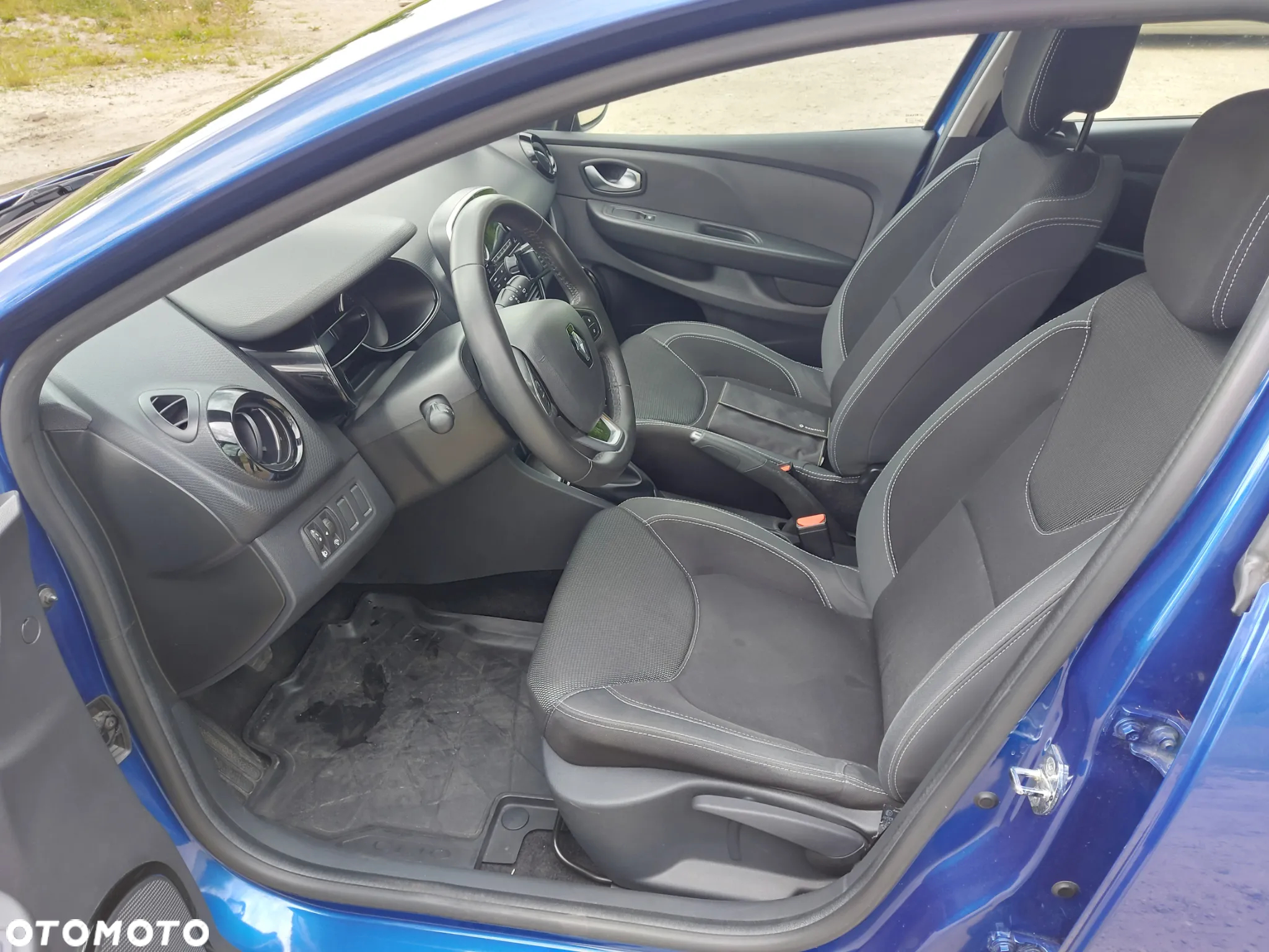 Renault Clio 1.2 16V Life - 14