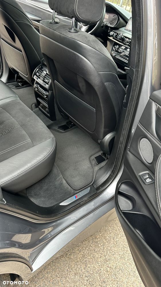 BMW X5 - 25