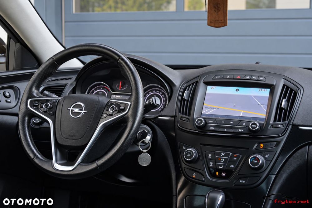 Opel Insignia - 27