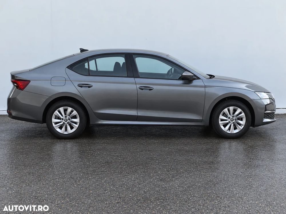 Skoda Octavia - 8