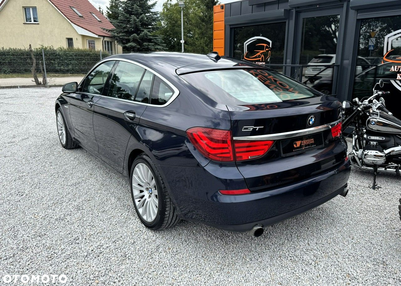 BMW 5GT 535i Gran Turismo - 4