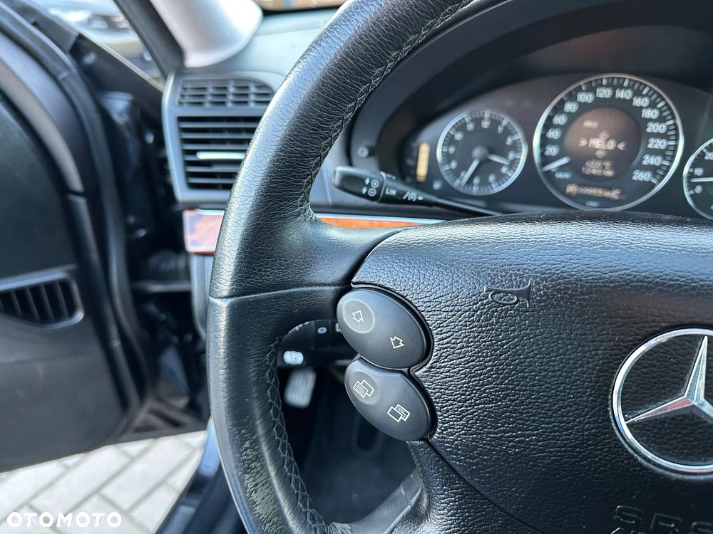 Mercedes-Benz Klasa E - 10