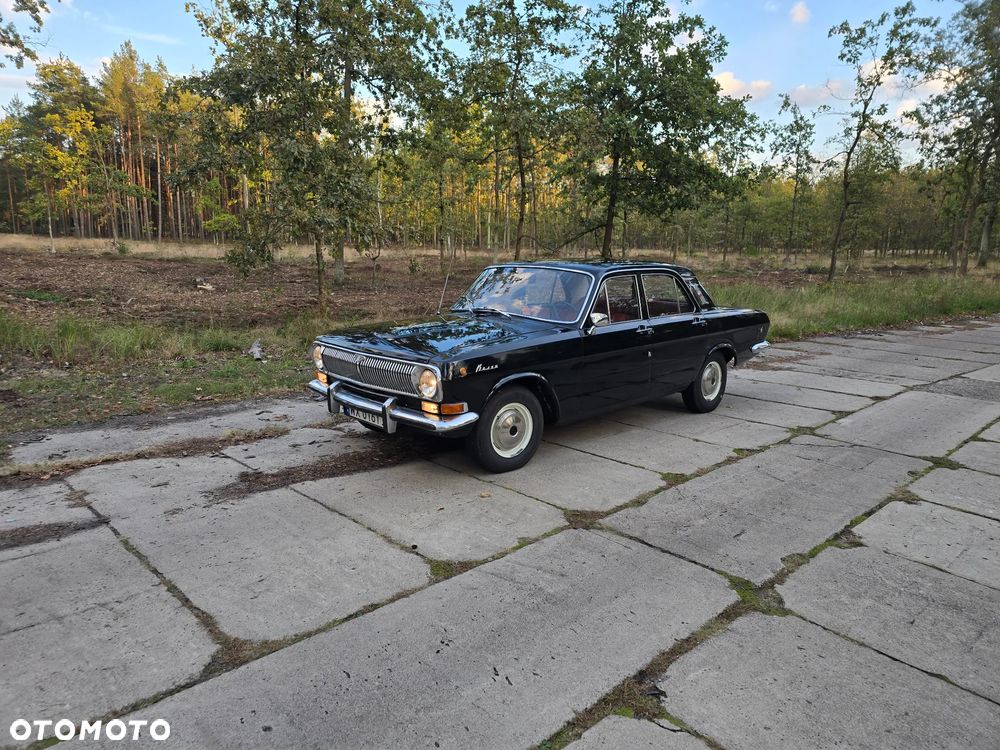 Wołga GAZ-24 - 17