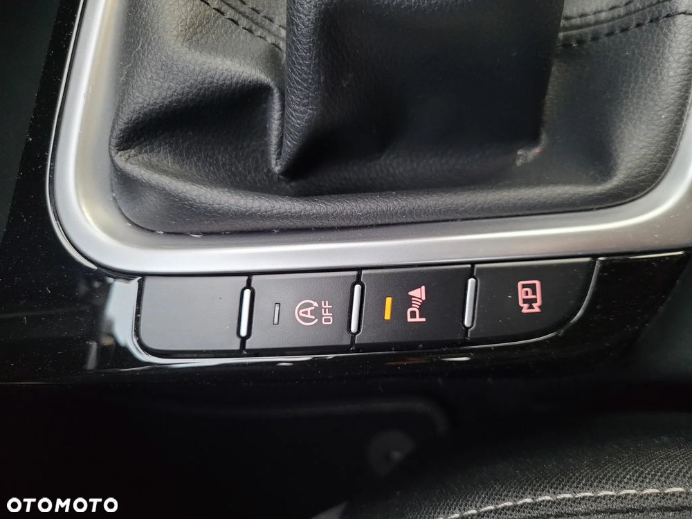 Kia Ceed 1.0 T-GDI ISG Platinum Edition - 16
