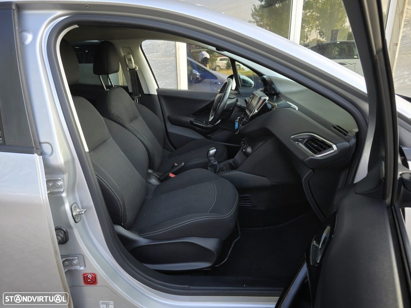 Peugeot 208 1.2 PureTech Style - 14