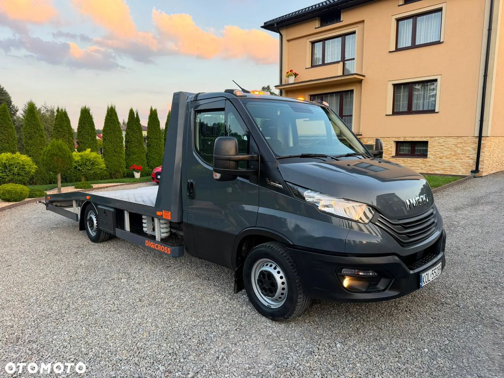 Iveco Daily 35S18 Pneumatyka Hi-MATIC Laweta / Autolaweta Pomoc drogowa Kamera cofania - 1