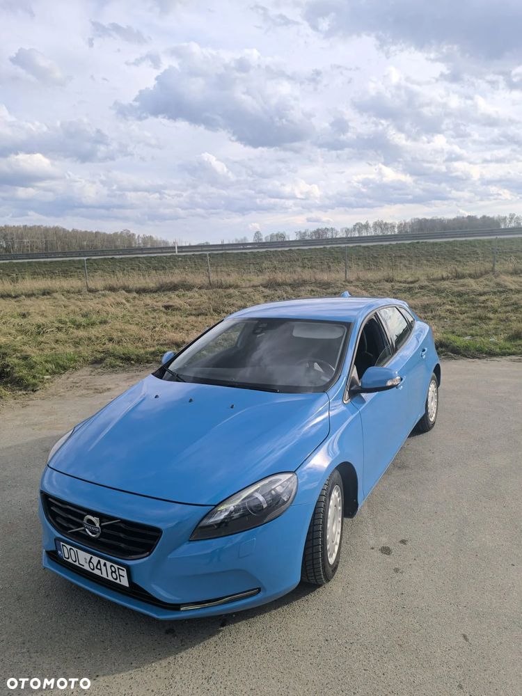 Volvo V40 D2 Kinetic - 9