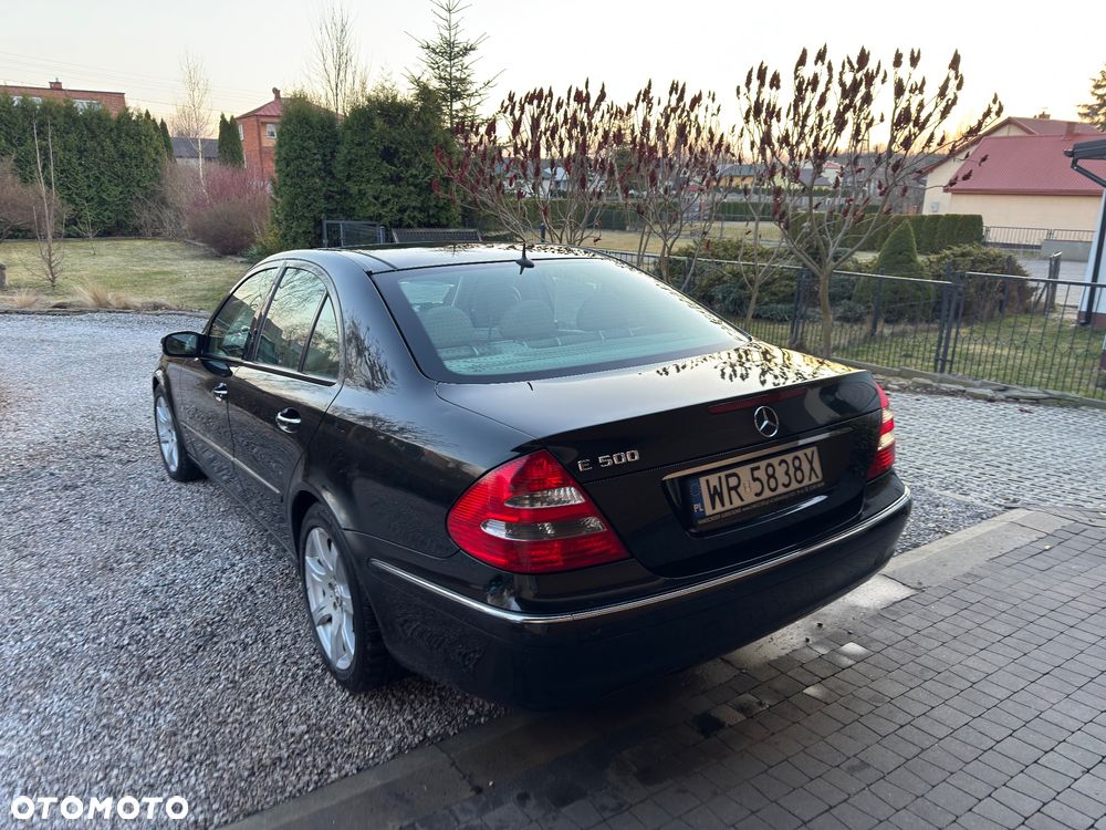 Mercedes-Benz Klasa E 500 Avantgarde - 4