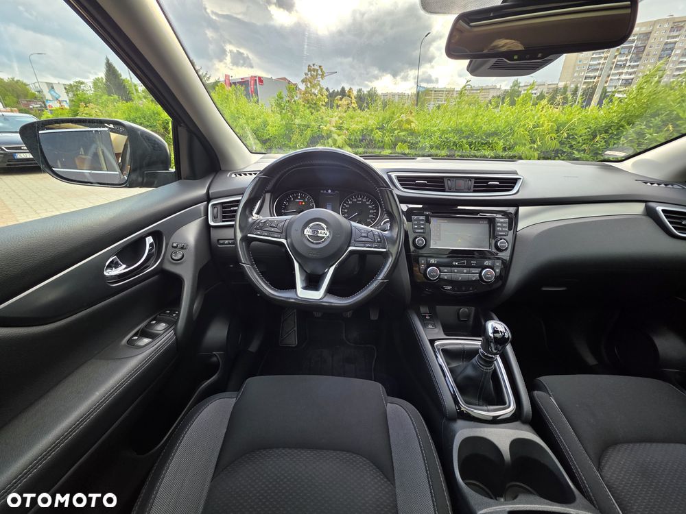 Nissan Qashqai 1.3 DIG-T Tekna EU6d - 32