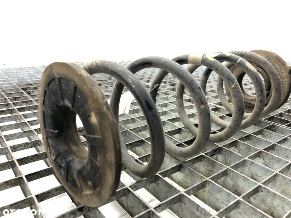 SPRĘŻYNA TYŁ  HYUNDAI ELANTRA VII sedan (CN7) 2020 - 2022 1.6 90 kW [123 KM] benzyna 2020 - 2022 - 2