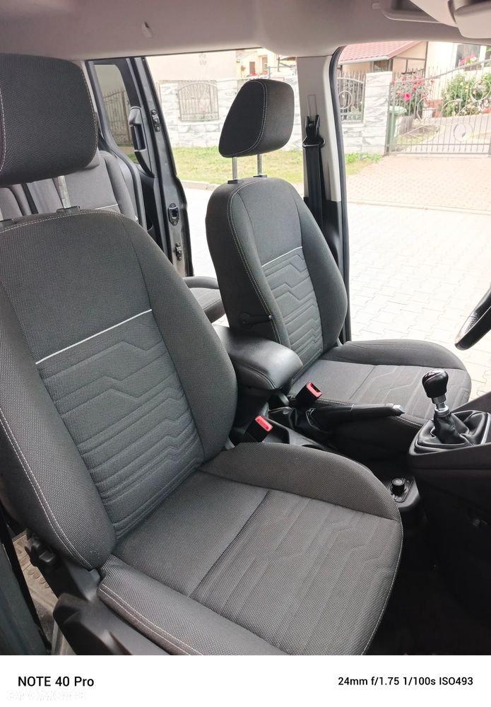 Ford Tourneo Connect Gr 1.5 TDCi Titanium - 19
