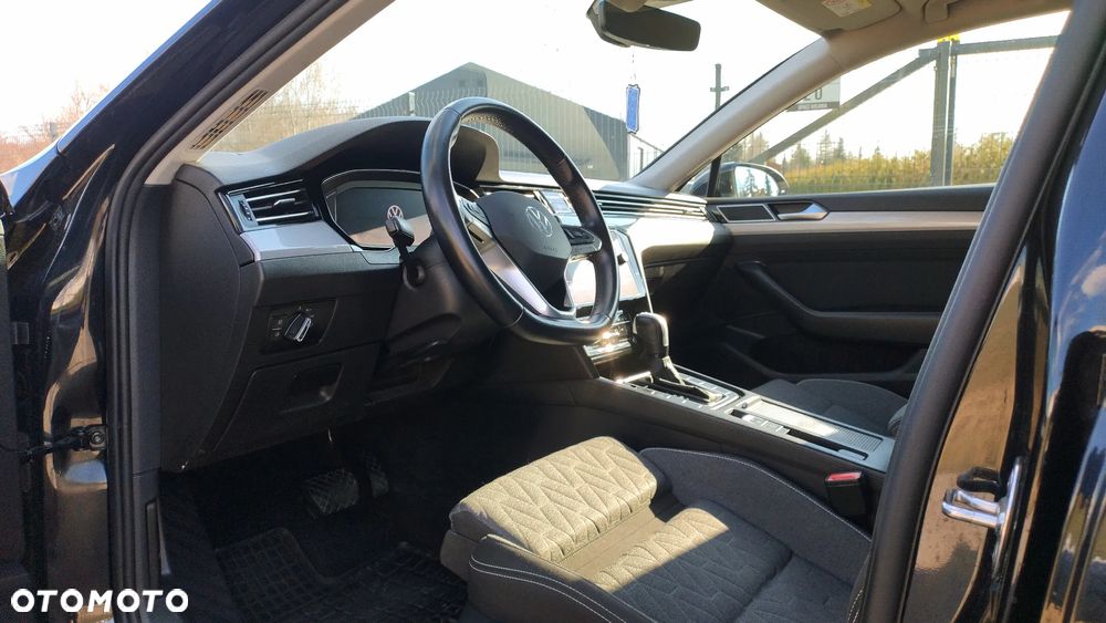 Skoda Superb 2.0 TDI SCR Ambition DSG - 17