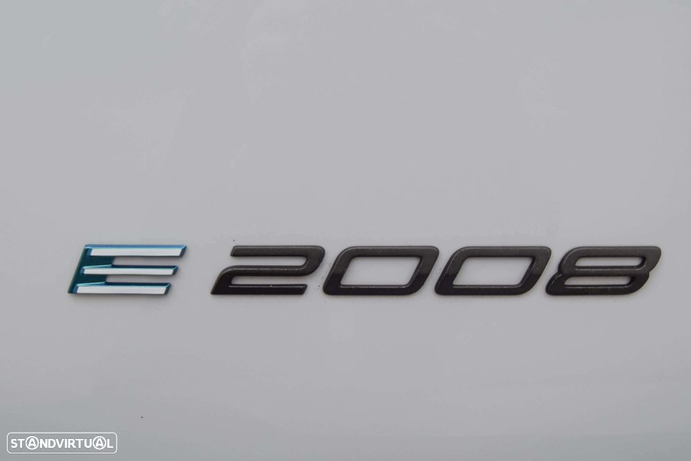 Peugeot e-2008 54 kWh Active - 11