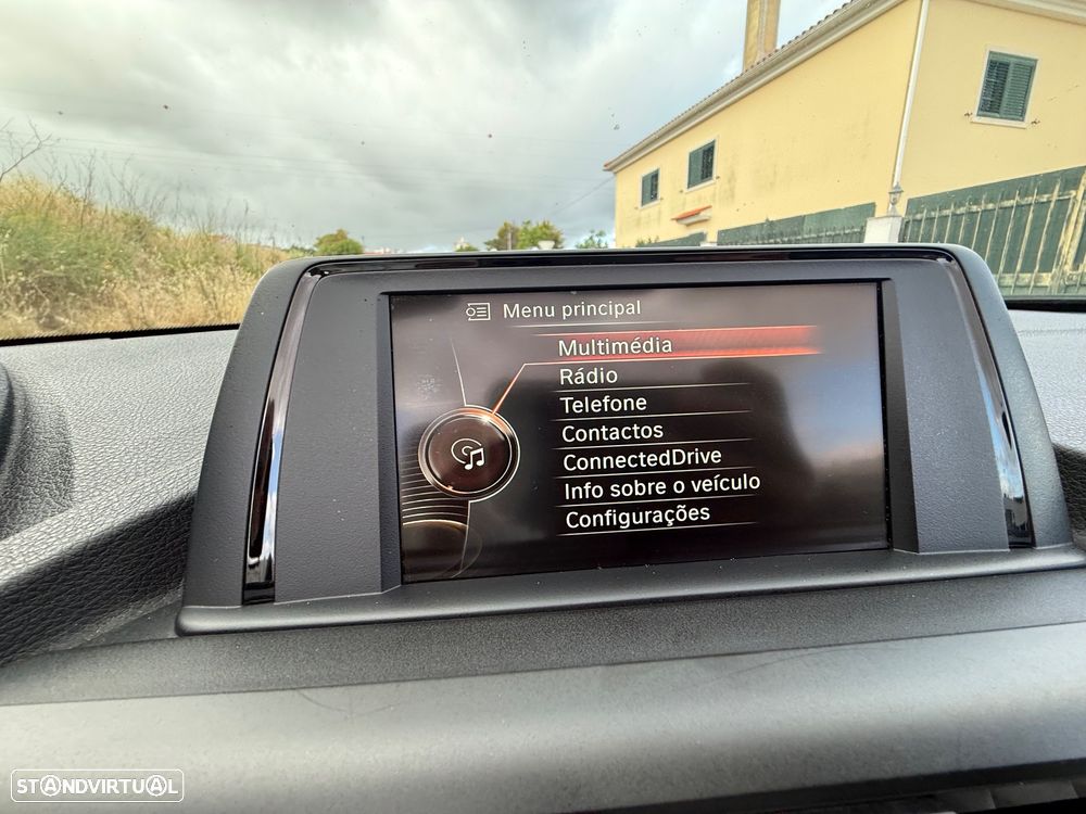 BMW 218 d Cabrio Line Sport - 30