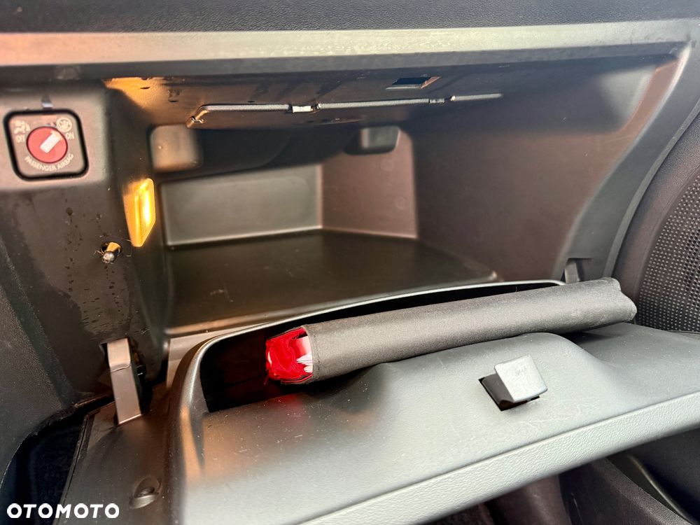Citroën C3 1.2 PureTech Exclusive - 27