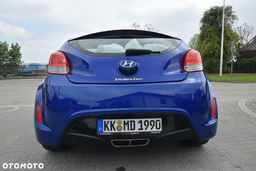 Hyundai Veloster 1.6 Style - 12