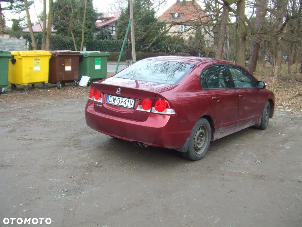 Honda Civic 1.8 Comfort - 13