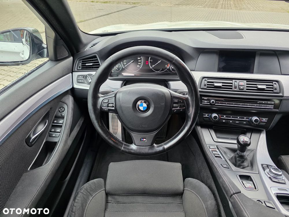 BMW Seria 5 - 17