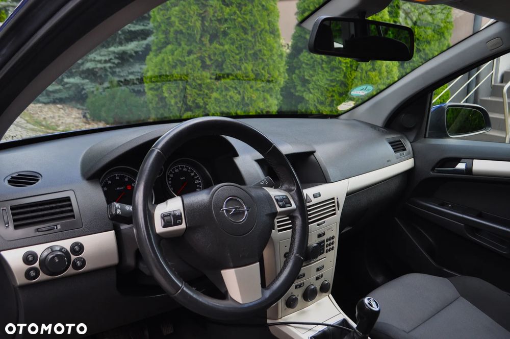 Opel Astra 1.4 NJoy - 13