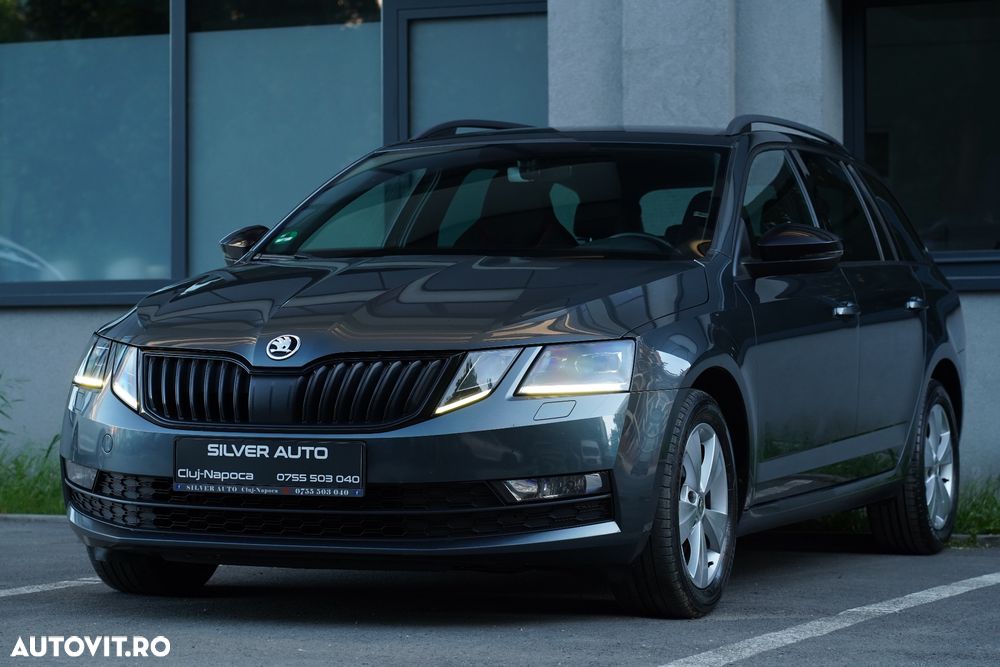 Skoda Octavia 2.0 TDI DSG Edition - 3